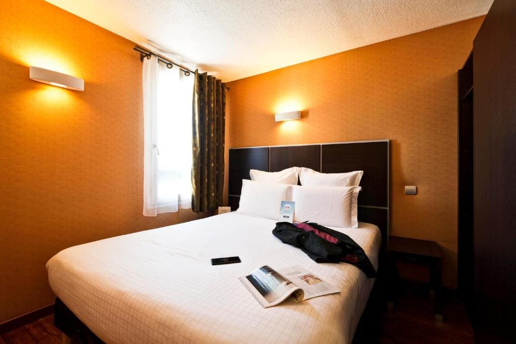1 Double Bed 1 Sofa Bed For 1 Child Or 1 Adult- Superior Room room - Image 1