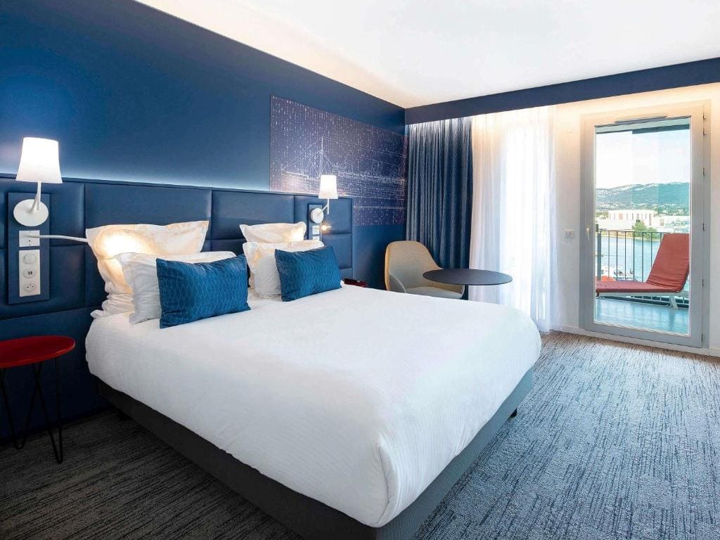 Privilege Double Room with Terrace and Sea View room - Image 3