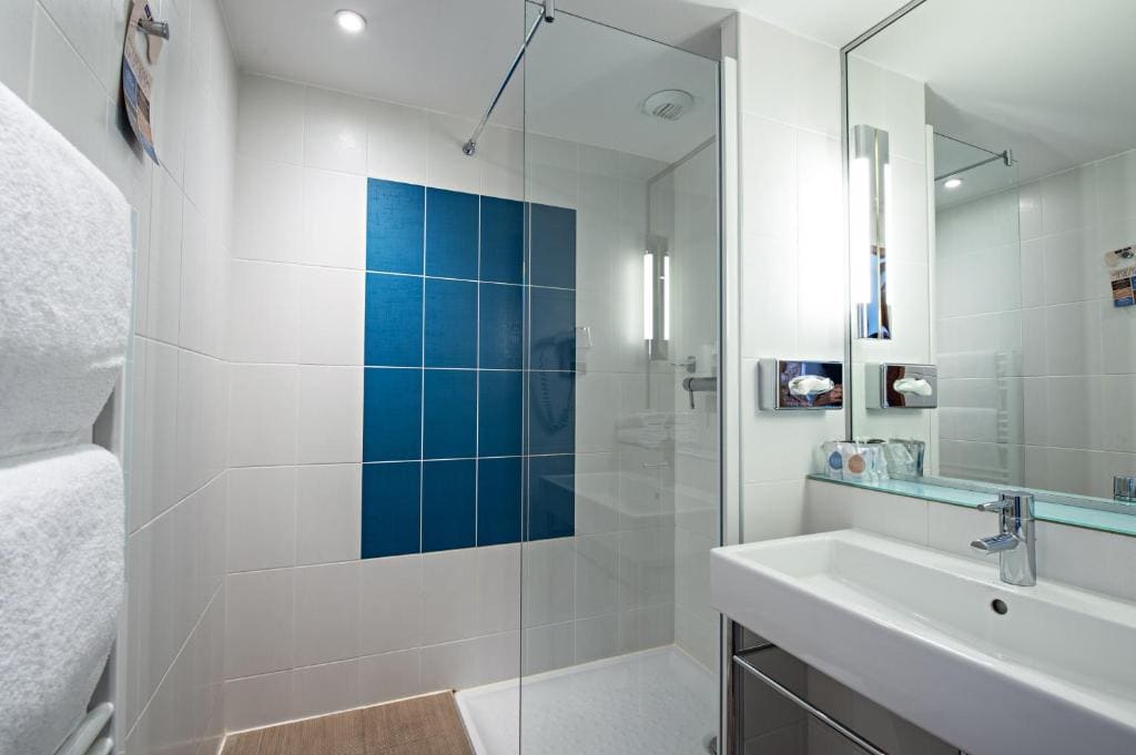Triple Room with Terrace room - Image 3