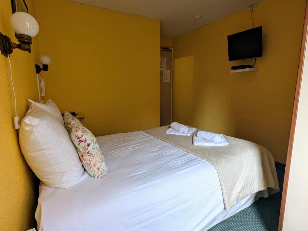 Standard Double Room room - Image 1