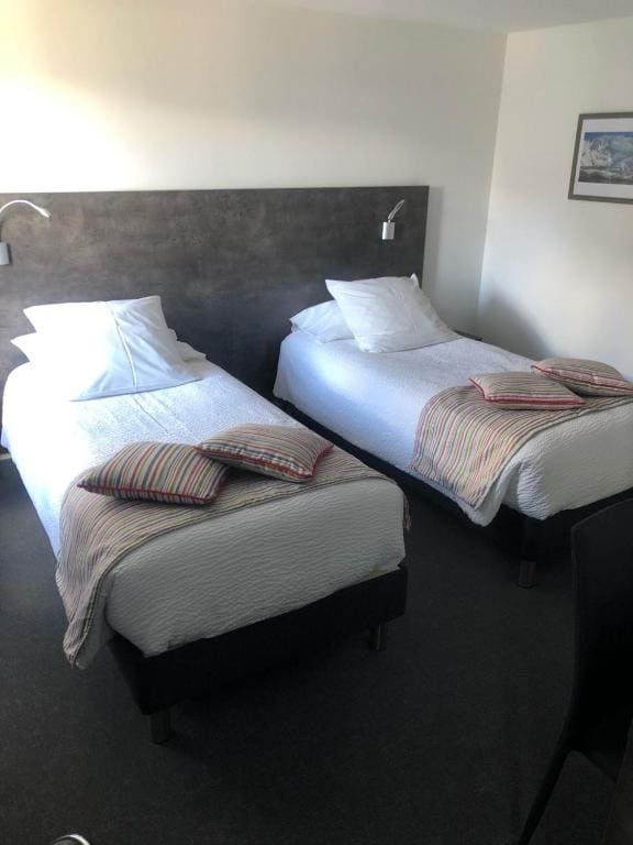 Double or Twin Room room - Image 1