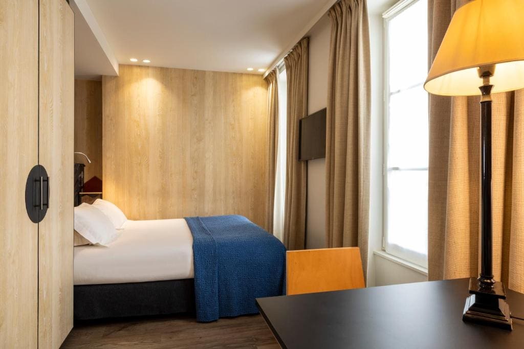 Superior Double or Twin Room room - Image 1