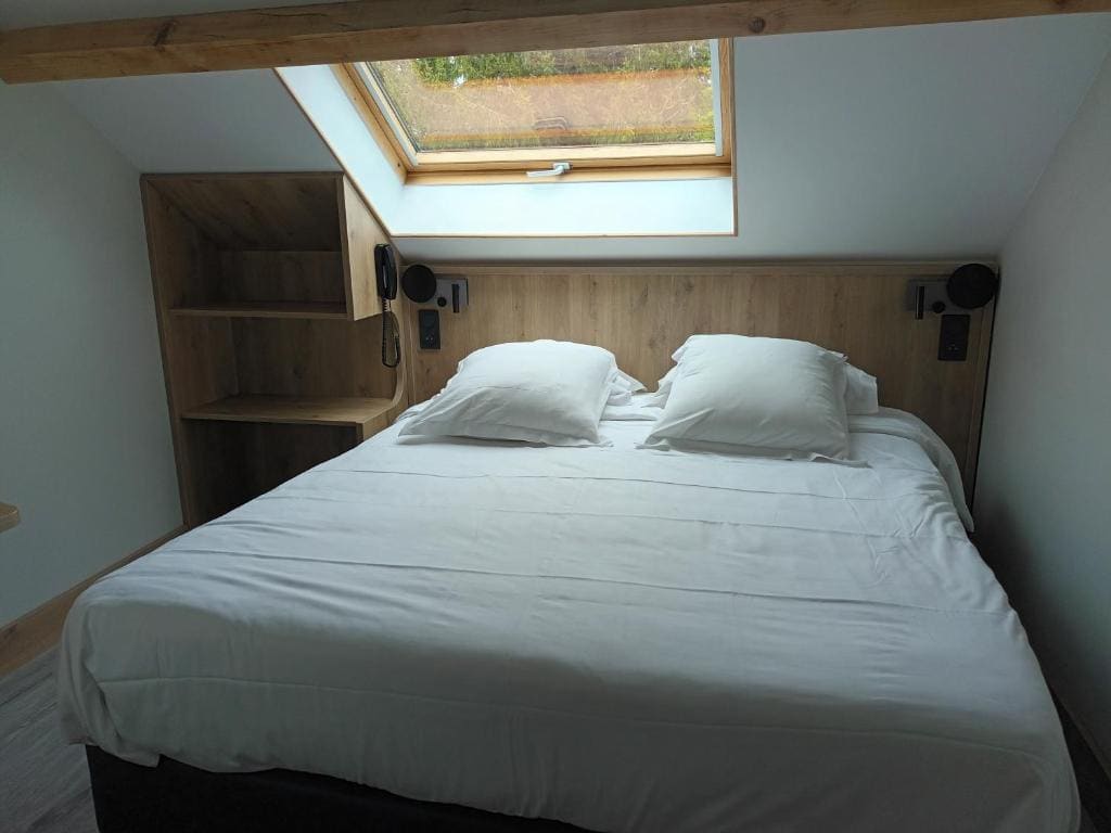 Family Room room - Image 1