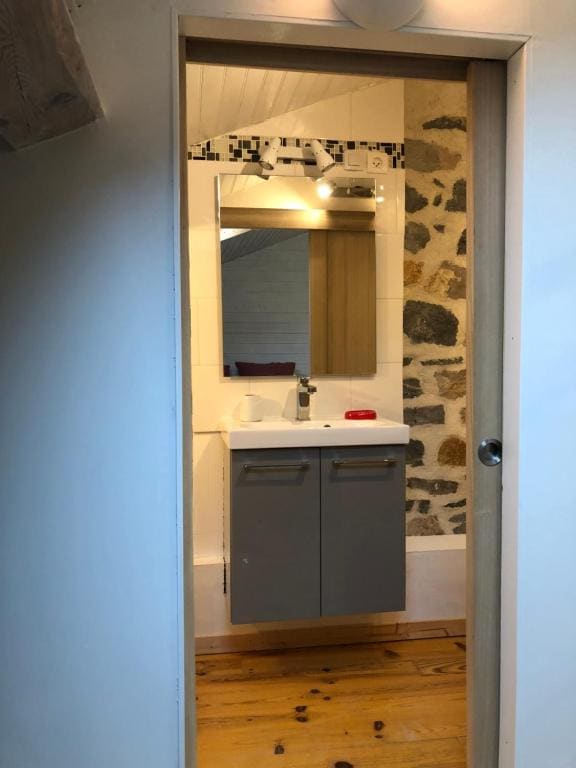 Double Room with Private Bathroom room - Image 1