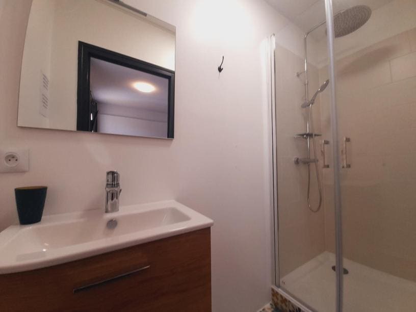 Apartment - Ground Floor room - Image 3