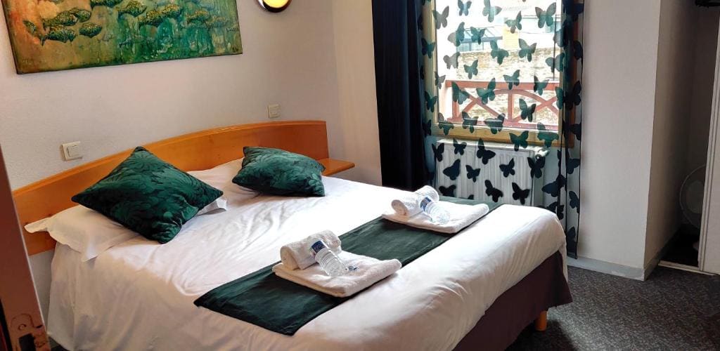 Standard Double Room room - Image 3