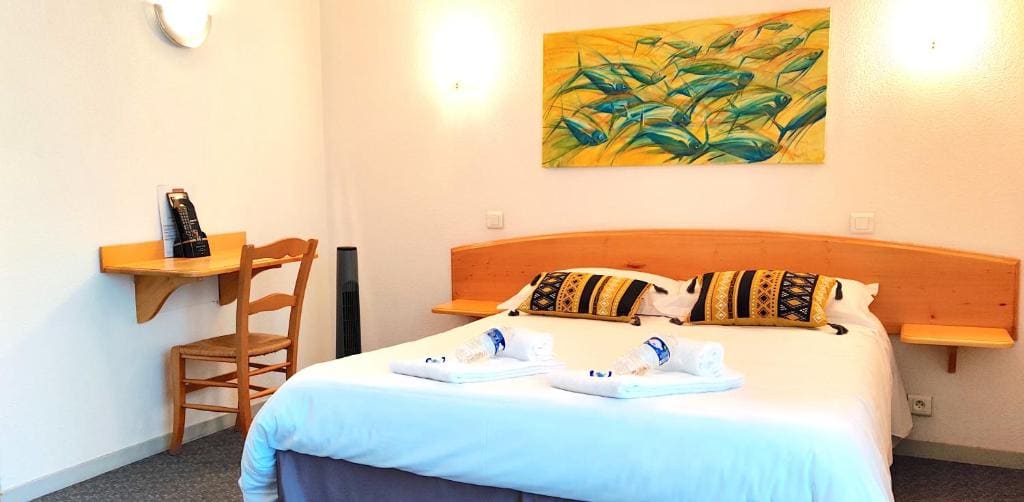 Standard Triple Room room - Image 2