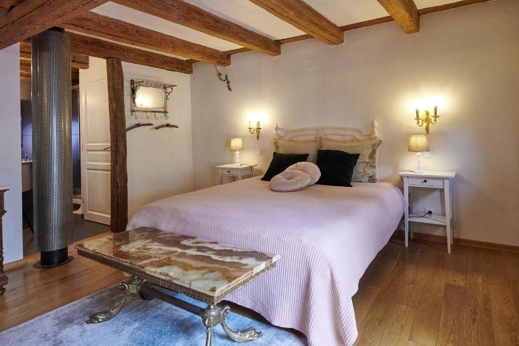 Double Room with Private Bathroom room - Image 1