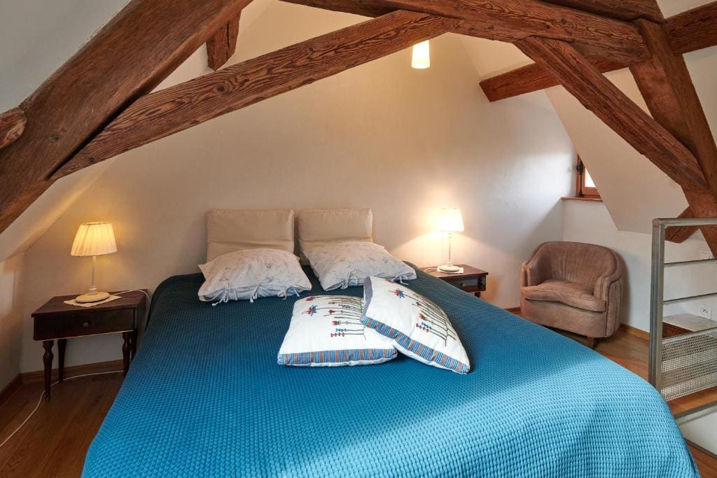 One-Bedroom Suite room - Image 2