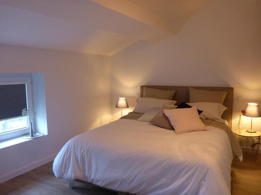 Room room - Image 3
