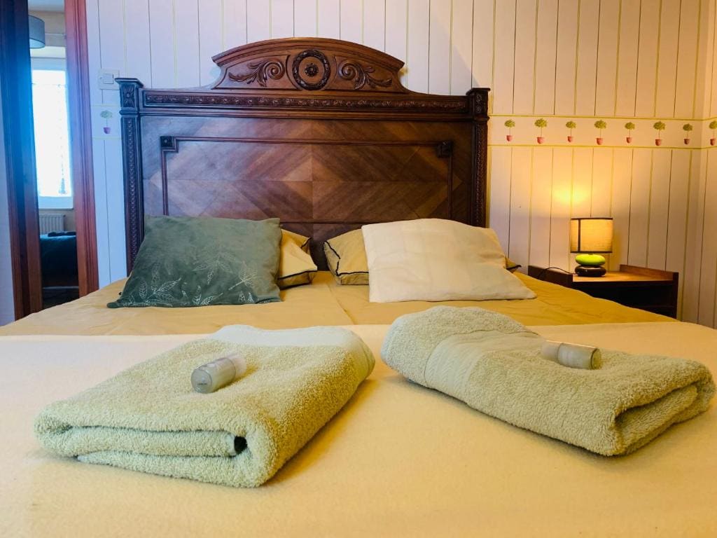 Small Double Room room - Image 1