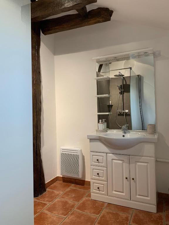 Double Room with Garden View room - Image 2