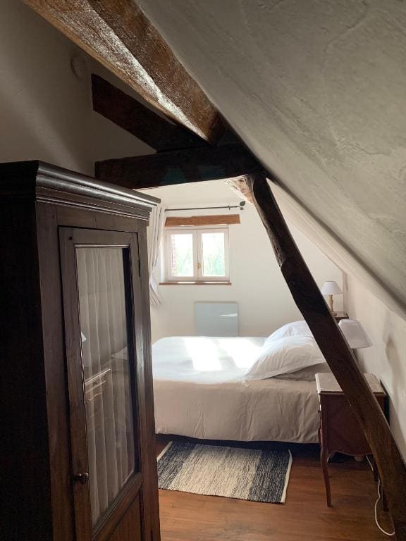 Small Double Room room - Image 3