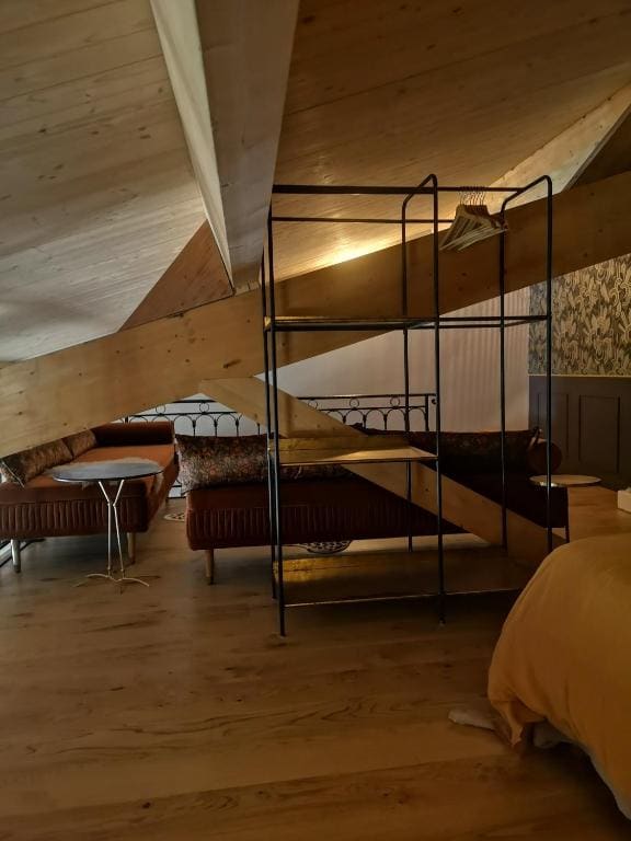 Loft room - Image 3