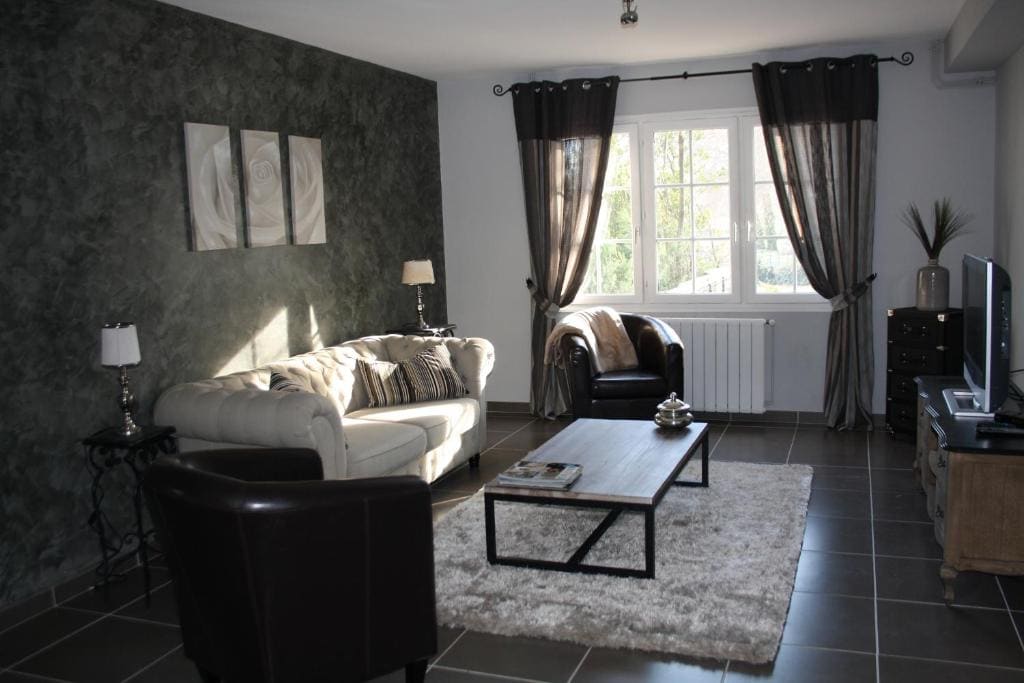 Two-Bedroom Apartment with Terrace room - Image 1