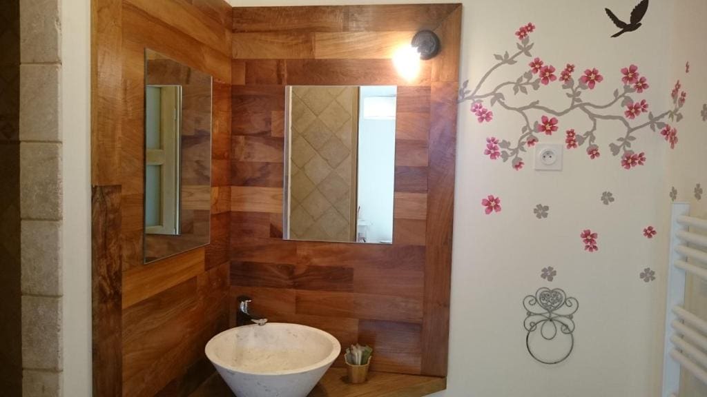 Double Room with Garden View room - Image 1