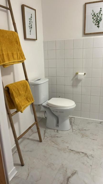 Double Room with Private Bathroom room - Image 2