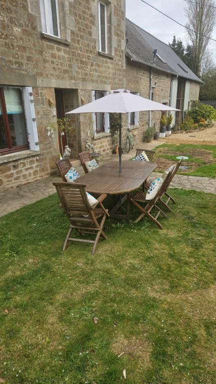 Double Room with Garden View room - Image 2