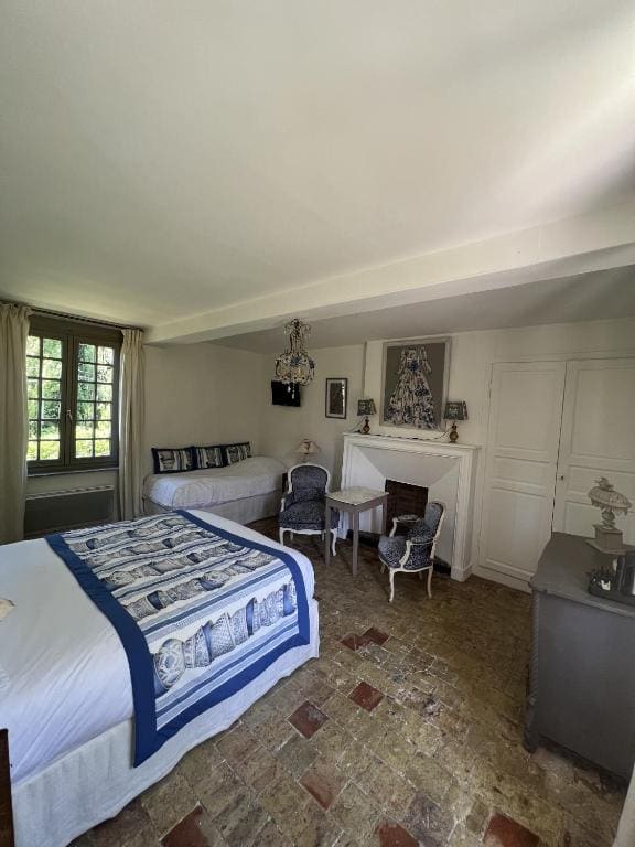 Triple Room with Shower room - Image 3