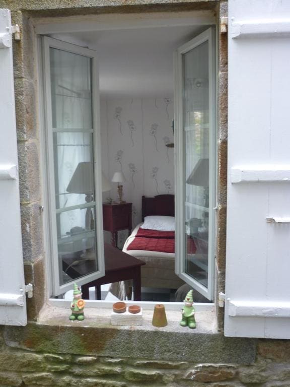 Double Room with Garden View room - Image 1