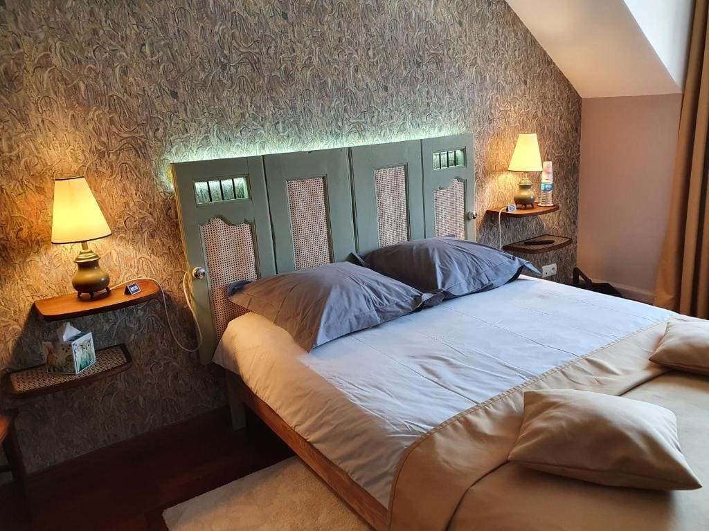 Double Room with Garden View room - Image 3