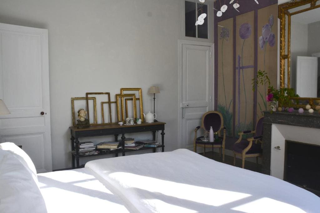 Deluxe Room room - Image 1