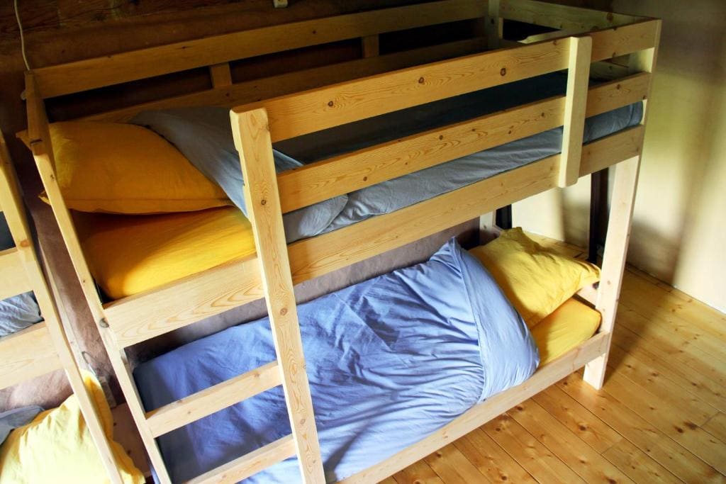 Single Bed in 4-Bed Dormitory Room room - Image 2