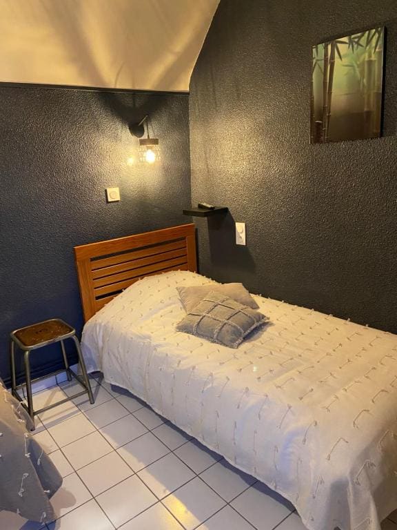 Double or Twin Room with Private Bathroom room - Image 1