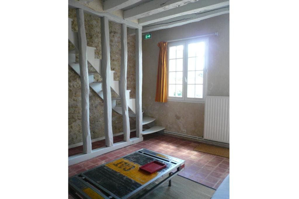 Double Room with Private External Bathroom room - Image 2