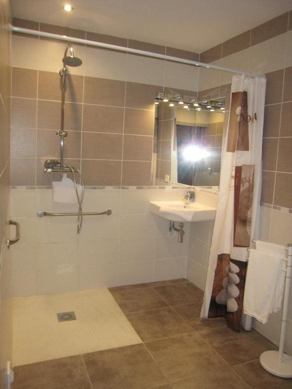 Superior Double Room room - Image 2