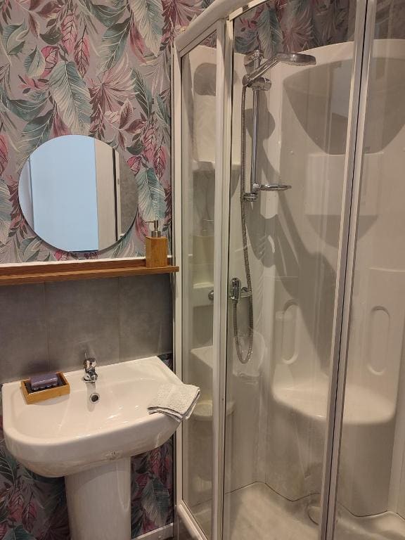Deluxe Double Room room - Image 2