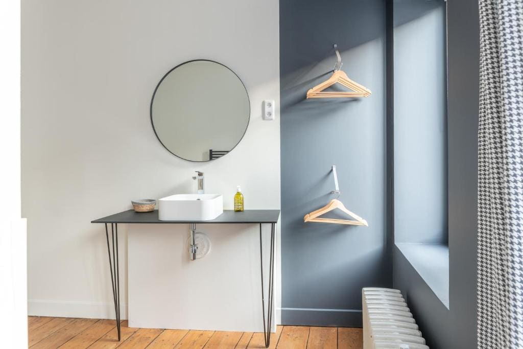 Double Room with Private Bathroom room - Image 2