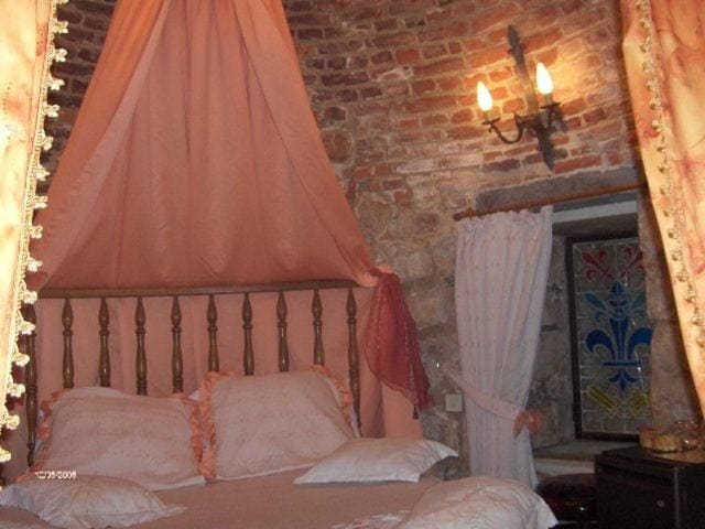 Deluxe Room room - Image 3