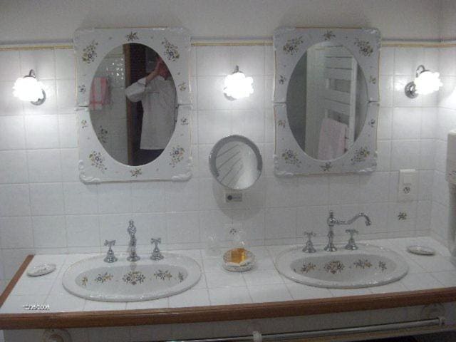 Superior Room room - Image 3