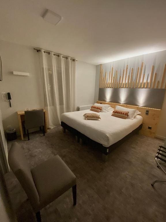 King Room room - Image 1