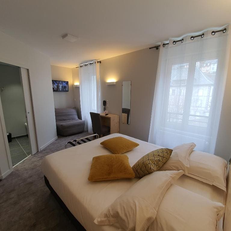 Superior Double Room room - Image 2