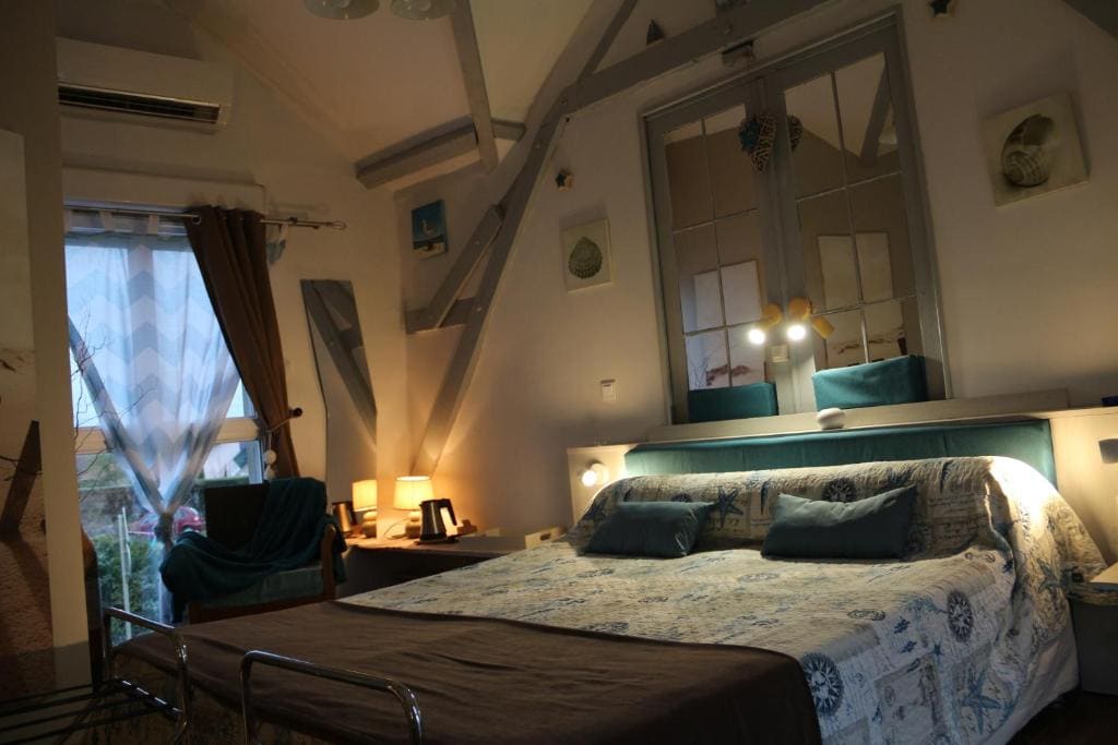 Deluxe Double or Twin Room room - Image 1