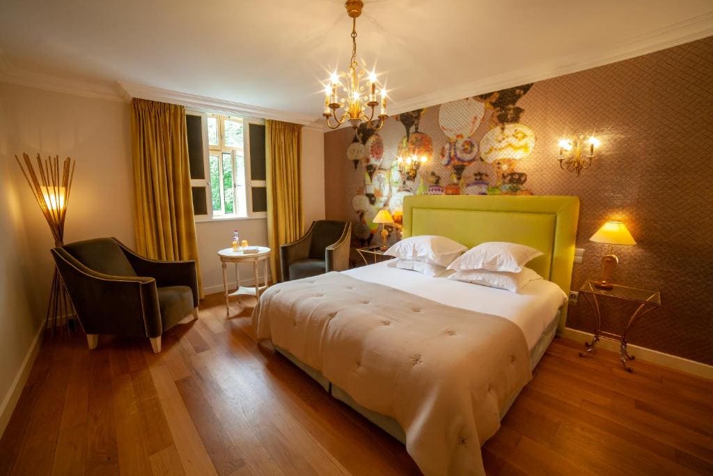 Deluxe Room room - Image 3