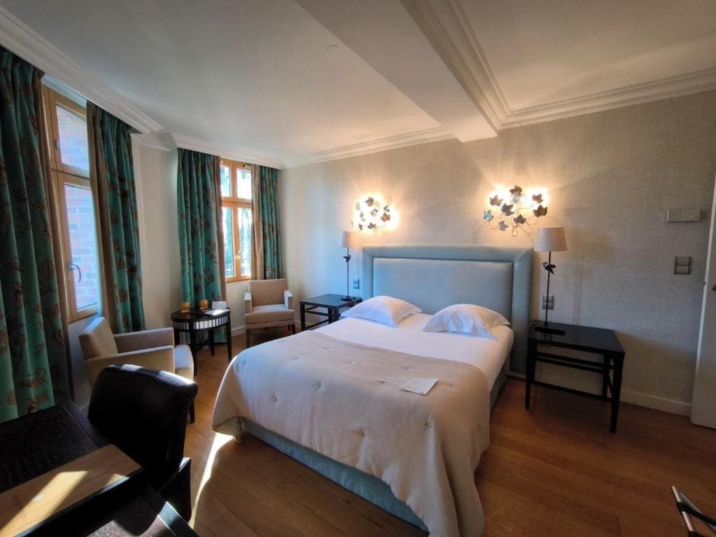 Standard Double or Twin Room room - Image 3