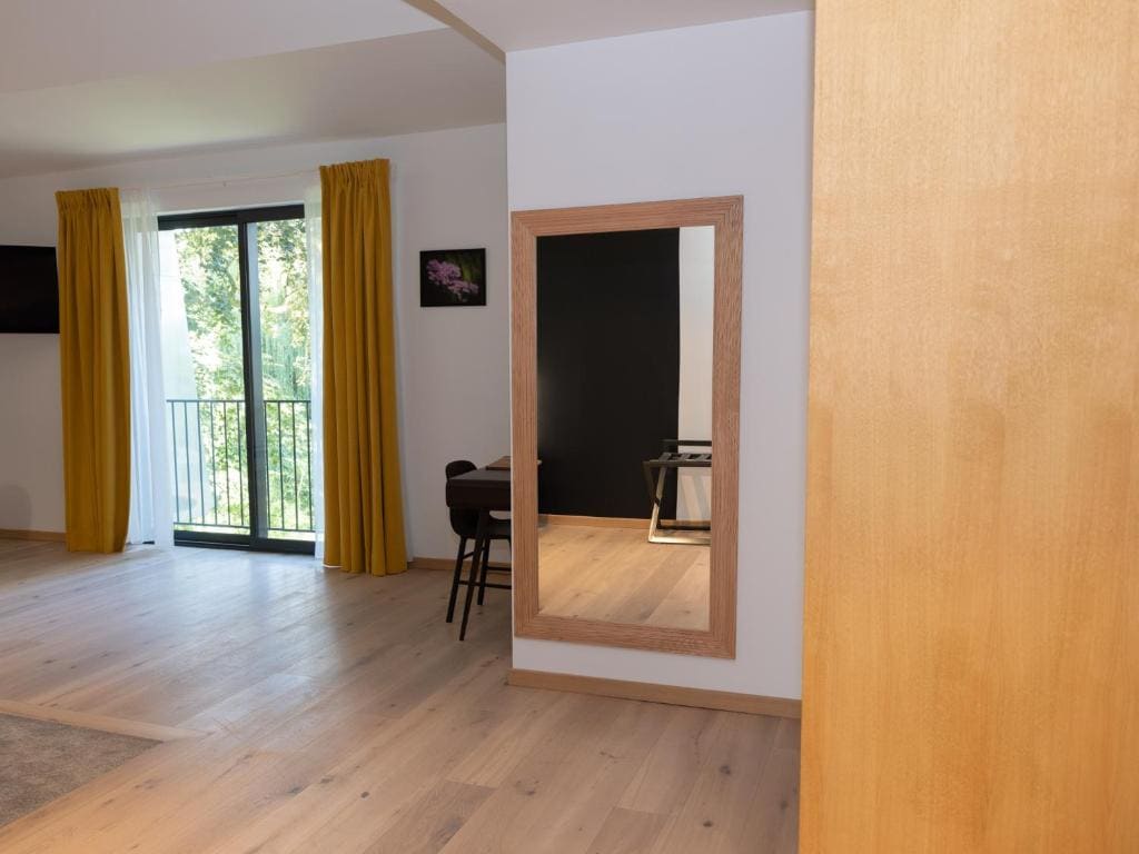 Deluxe Double Room room - Image 2