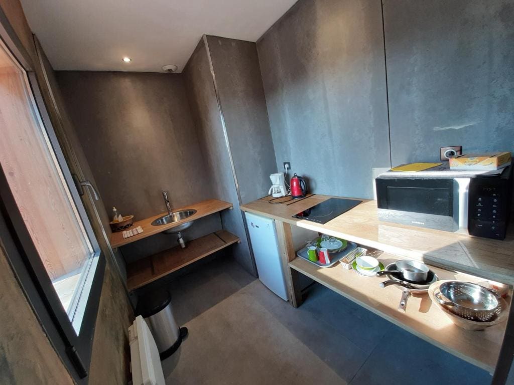 Double Room with Terrace room - Image 3