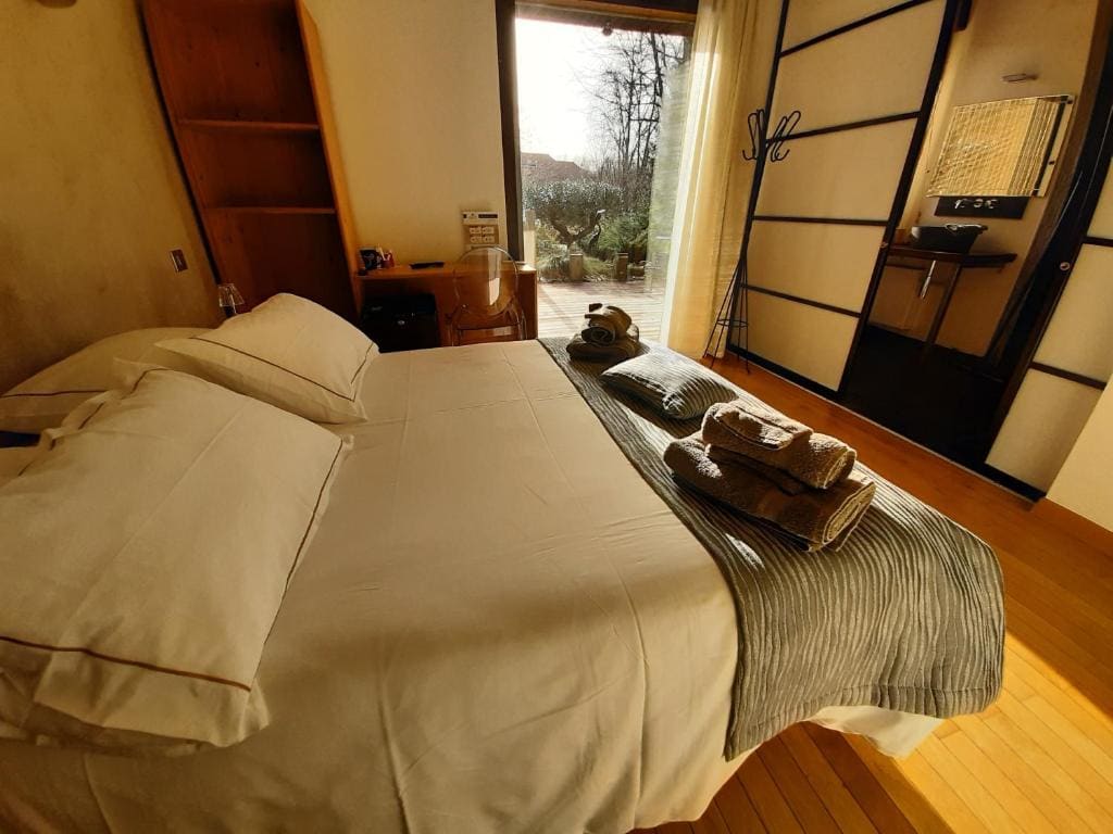 Double Room with Terrace room - Image 1