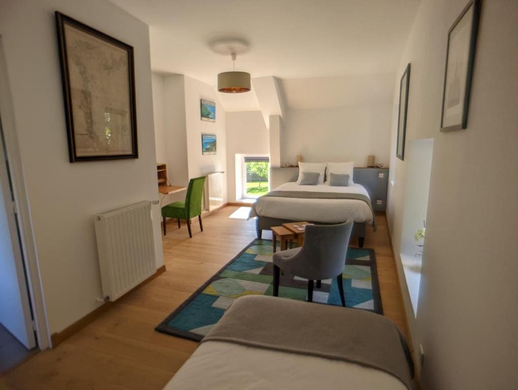 Triple Room with Private Bathroom room - Image 2