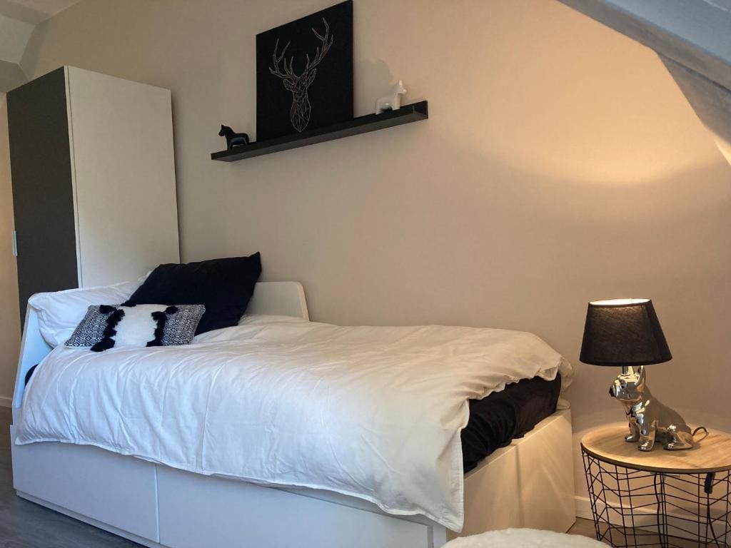Family Room with Garden View room - Image 1