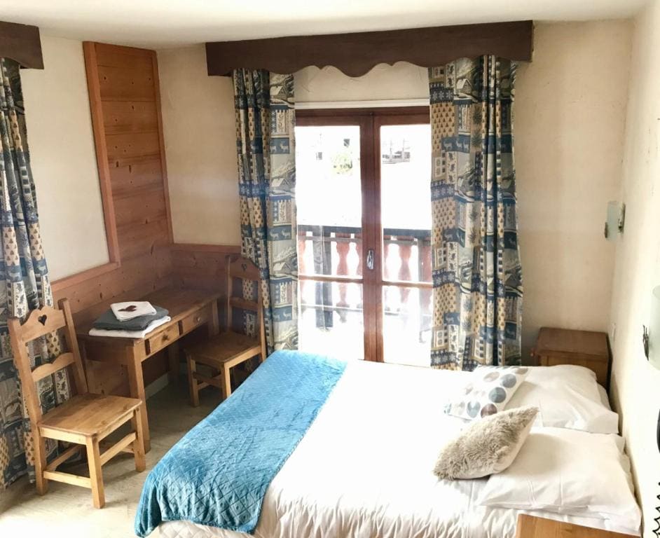 Triple Room with Bath room - Image 1