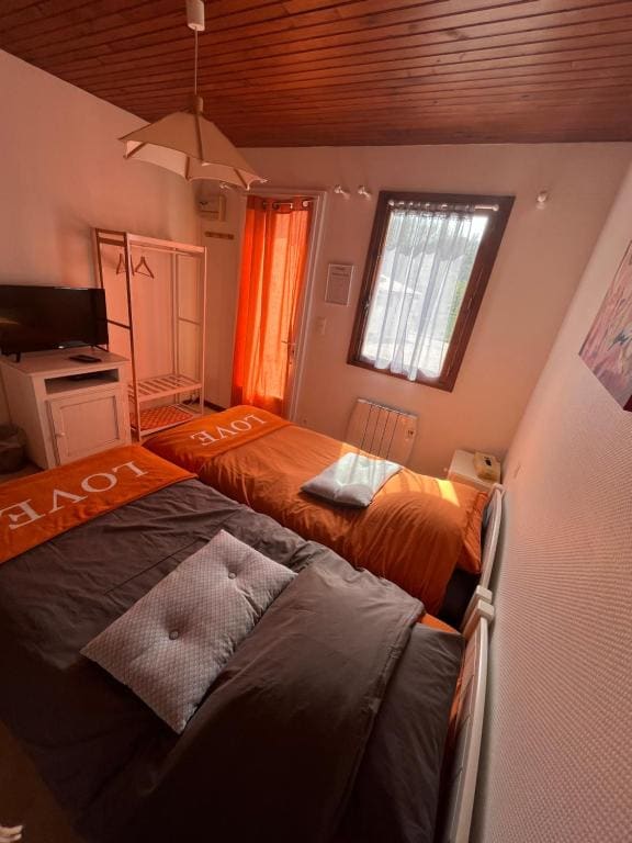 Twin Room room - Image 1