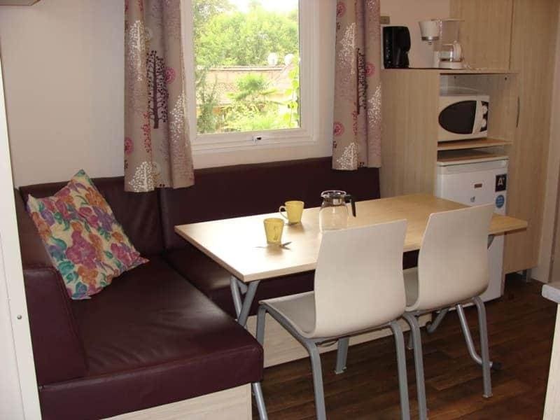 Mobile Home room - Image 3