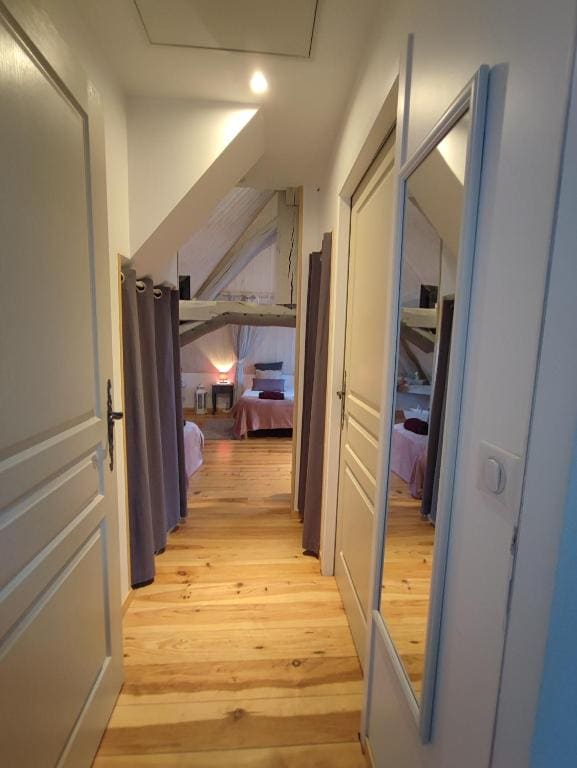 Quadruple Room room - Image 1