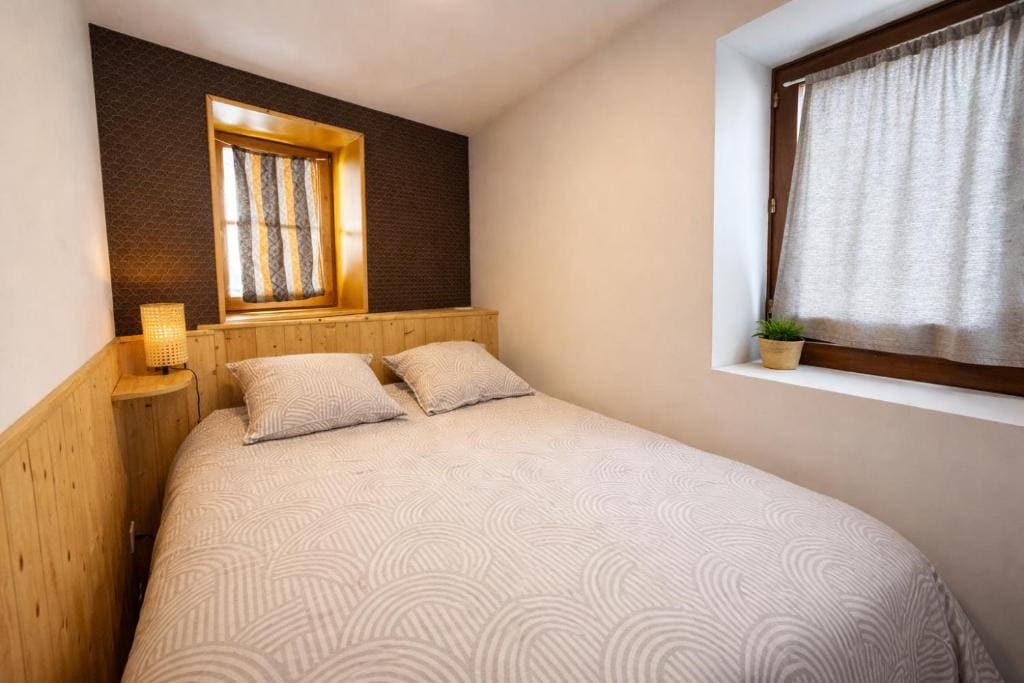 Economy Double Room room - Image 1