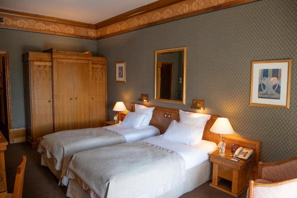 Superior Double or Twin Room room - Image 2